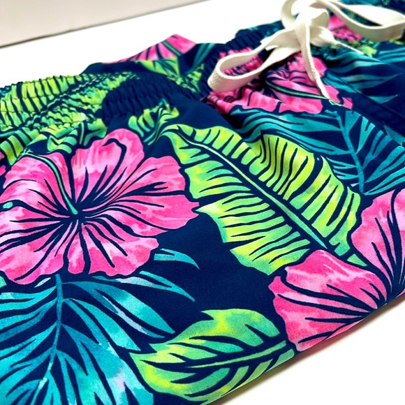 Chubbies Swim Trunks: S-L - Picture 4 of 6